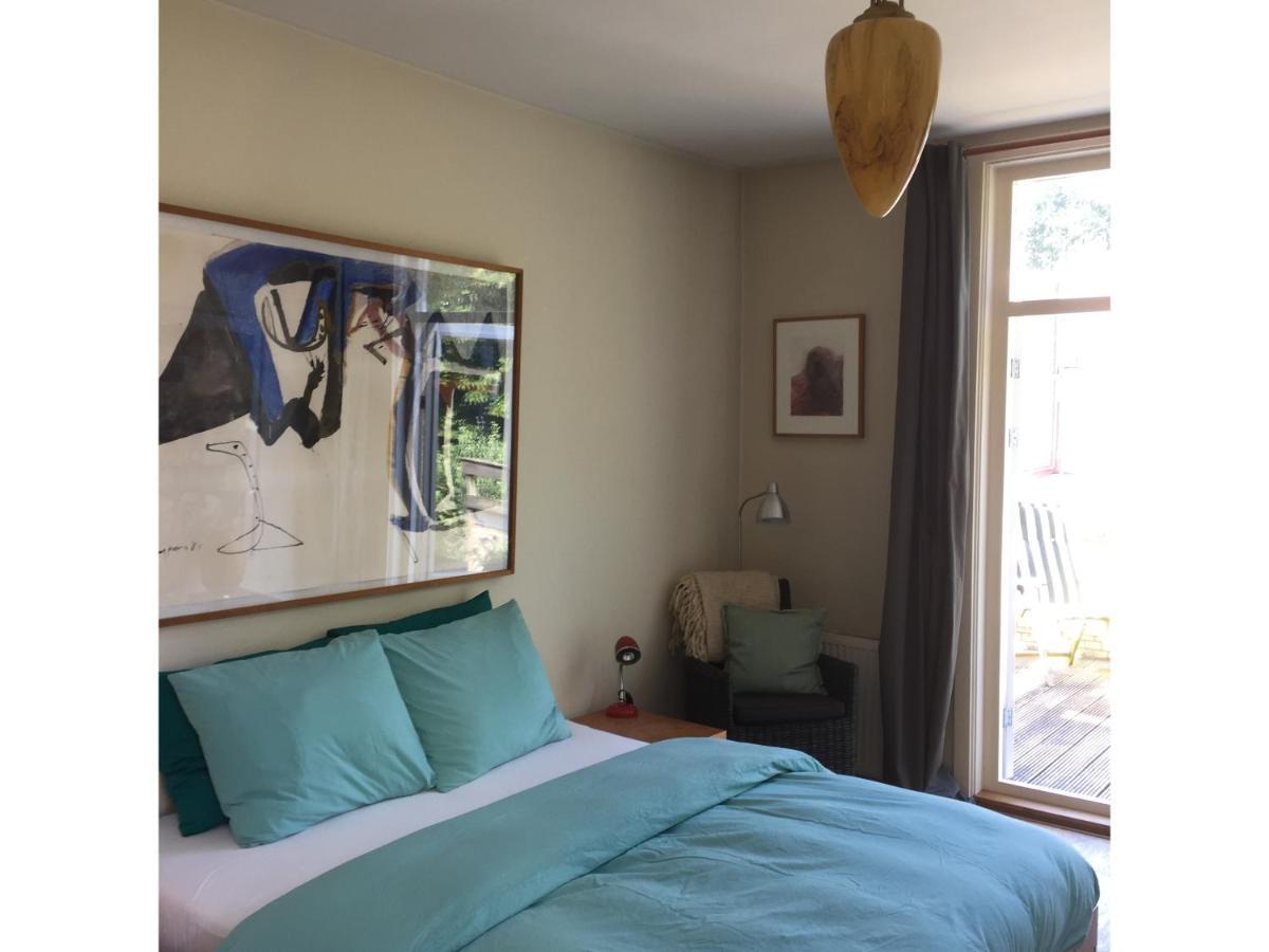 Bed & Breakfast Leonie Гаага Экстерьер фото
